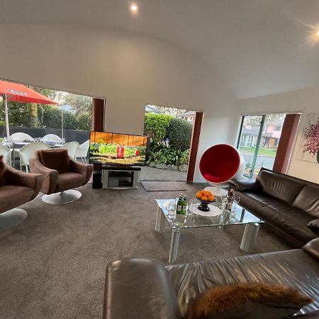 Luxury Home Next To Ocean And Walkway New Plymouth Exteriér fotografie