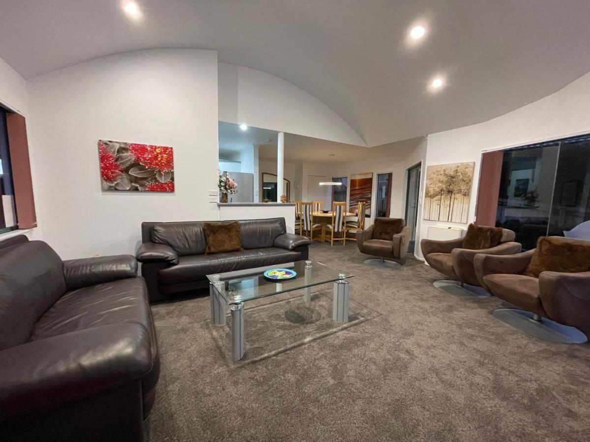 Luxury Home Next To Ocean And Walkway New Plymouth Exteriér fotografie