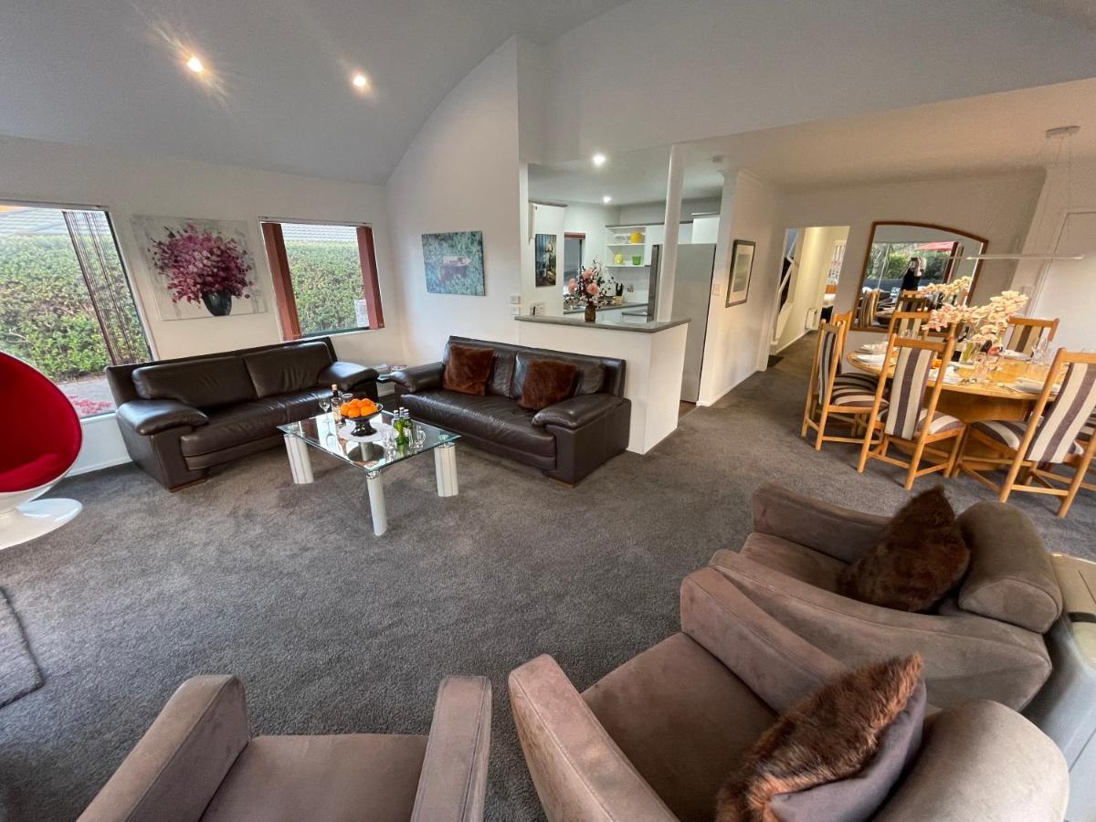 Luxury Home Next To Ocean And Walkway New Plymouth Exteriér fotografie